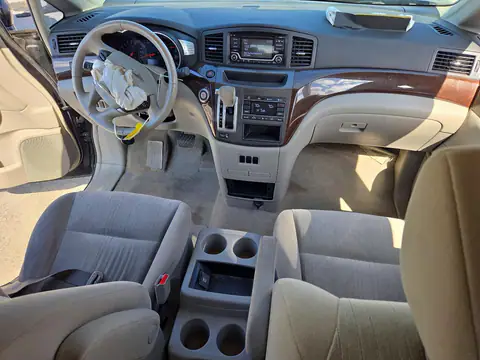 JN8AE2KP4H9169106 — 2017 Nissan Quest, фото 8 з Copart 28.10.2026, Передня частина