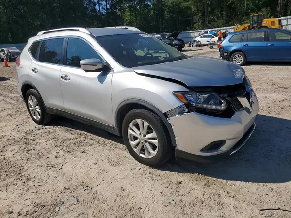 KNMAT2MT2GP685714 — 2016 Nissan Rogue, ფოტო 4, Copart 16.10.2026, წინა ნაწილი