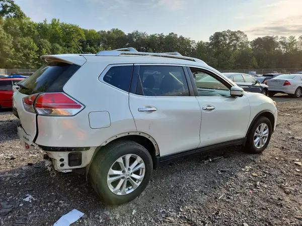 KNMAT2MV5GP692335 — 2016 Nissan Rogue, zdjęcie 3 z Copart, Tył