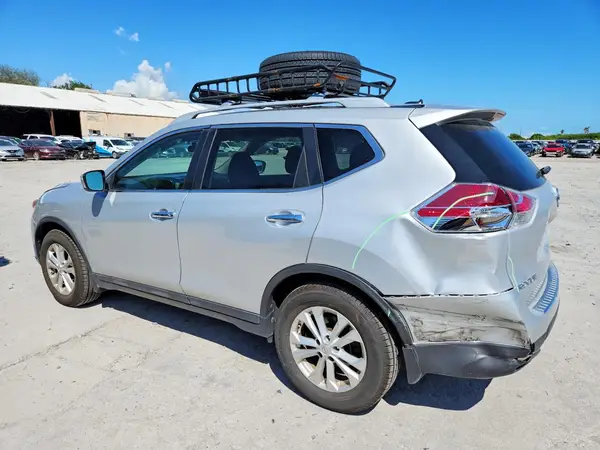 5N1AT2MN5GC738829 — 2016 Nissan Rogue, photo 2 from Copart 29.09.2026, Rear end