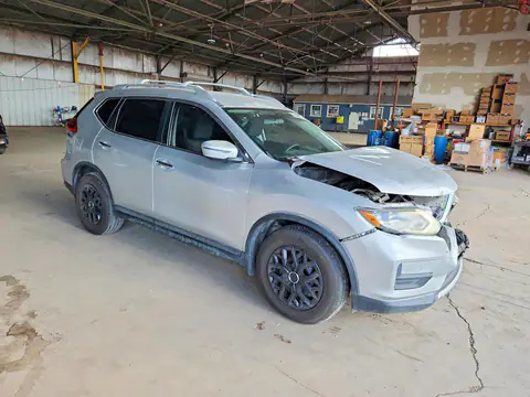 KNMAT2MTXHP514260 — 2017 Nissan Rogue, zdjęcie 4 z Copart 19.10.2026, Przód