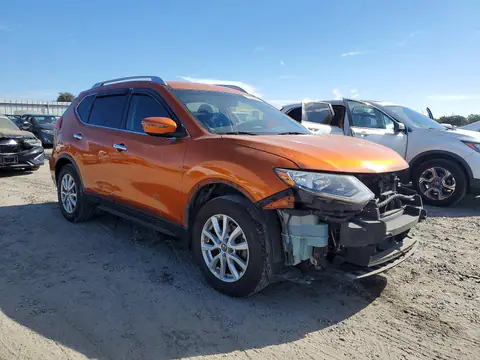 JN8AT2MT5HW148024 — 2017 Nissan Rogue, photo 4 from Copart 20.10.2026, Front end