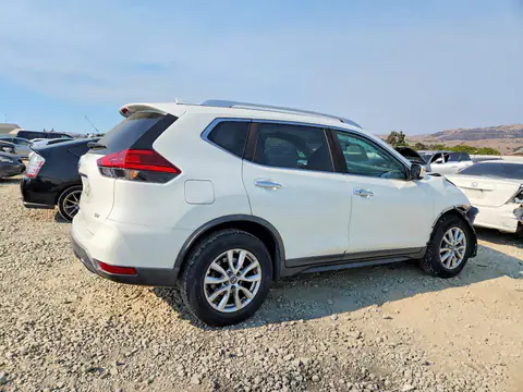 KNMAT2MT0HP561314 — 2017 Nissan Rogue, фото 3 с аукциона Copart 29.09.2026, Передняя часть