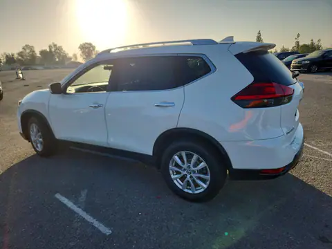 KNMAT2MT0HP548904 — 2017 Nissan Rogue, photo 2 from Copart 20.10.2026, Front end