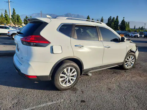 KNMAT2MT0HP548904 — 2017 Nissan Rogue, photo 3 from Copart 20.10.2026, Front end