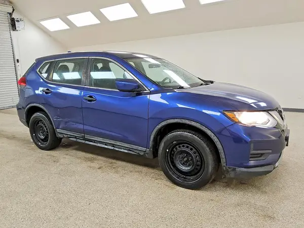 KNMAT2MV3HP517812 — 2017 Nissan Rogue, фото 4 с аукциона Copart 29.09.2026, Боковая часть