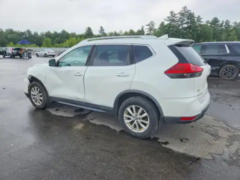KNMAT2MV0HP605541 — 2017 Nissan Rogue, photo 2 from Copart 21.10.2026, Front end