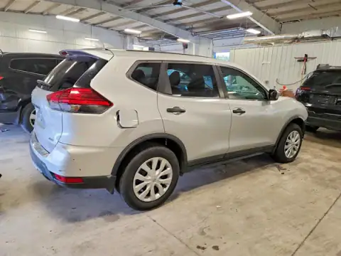5N1AT2MM0HC732784 — 2017 Nissan Rogue, ფოტო 3, Copart, წინა ნაწილი
