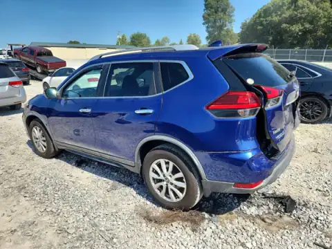 KNMAT2MT8HP598353 — 2017 Nissan Rogue, ფოტო 2, Copart 22.09.2026, უკანა ნაწილი
