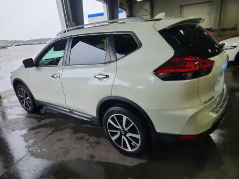 5N1AT2MV2HC894330 — 2017 Nissan Rogue, фото 2 с аукциона Copart, ПЕРЕДНЯЯ ЧАСТЬ