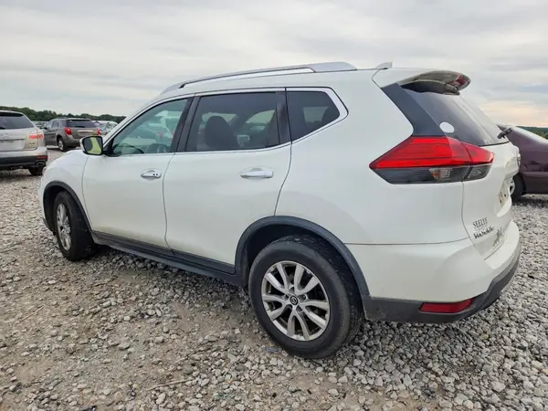 KNMAT2MT7HP550634 — 2017 Nissan Rogue, фото 2 с аукциона Copart, Боковая часть