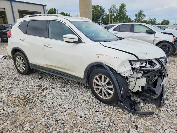 KNMAT2MT7HP550634 — 2017 Nissan Rogue, фото 4 с аукциона Copart, Боковая часть