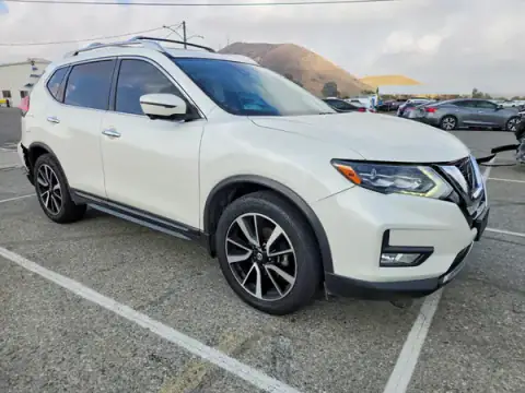 JN8AT2MT7HW151636 — 2017 Nissan Rogue, фото 4 з Copart 26.10.2026, Задня частина