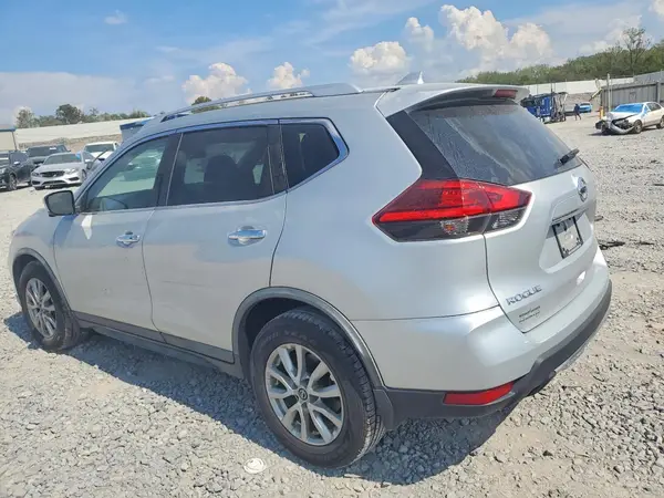 KNMAT2MT3HP609209 — 2017 Nissan Rogue, фото 2 с аукциона Copart, Передняя часть
