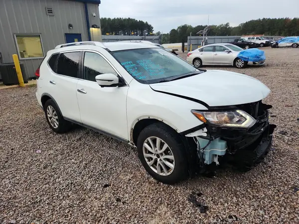 KNMAT2MT8HP599566 — 2017 Nissan Rogue, zdjęcie 4 z Copart 07.10.2026, Przód