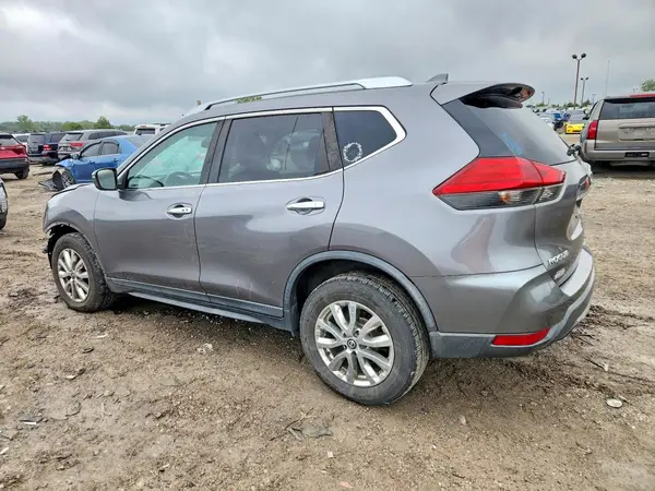 KNMAT2MT2HP595335 — 2017 Nissan Rogue, zdjęcie 2 z Copart, Przód