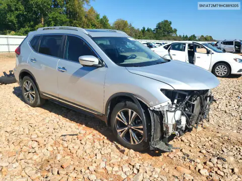 5N1AT2MT9HC889205 — 2017 Nissan Rogue, photo 4 from Copart 02.11.2026, Front end