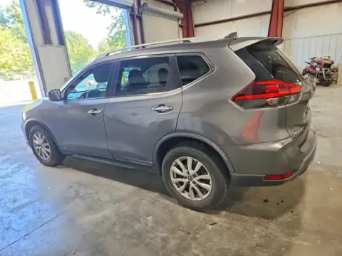 KNMAT2MT7JP562577 — 2018 Nissan Rogue, foto 2 de Copart, Lateral
