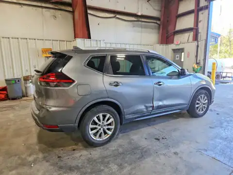 KNMAT2MT7JP562577 — 2018 Nissan Rogue, foto 3 de Copart, Lateral