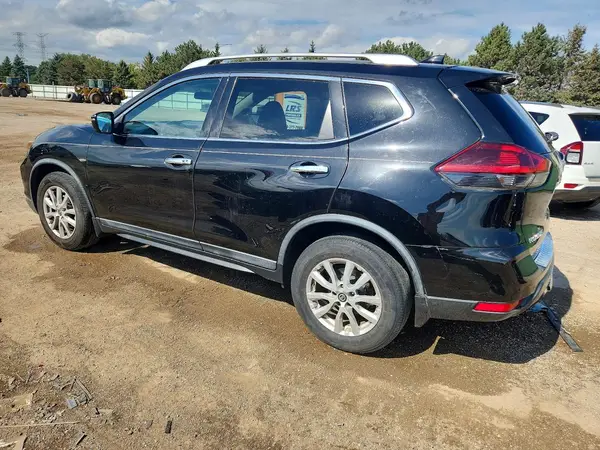 KNMAT2MT2JP553026 — 2018 Nissan Rogue, фото 2 с аукциона Copart 08.10.2026, Боковая часть