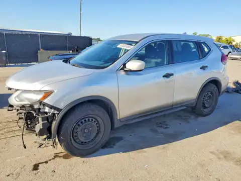 KNMAT2MV0JP520866 — 2018 Nissan Rogue, Przód (Front End), zdjęć przed naprawą