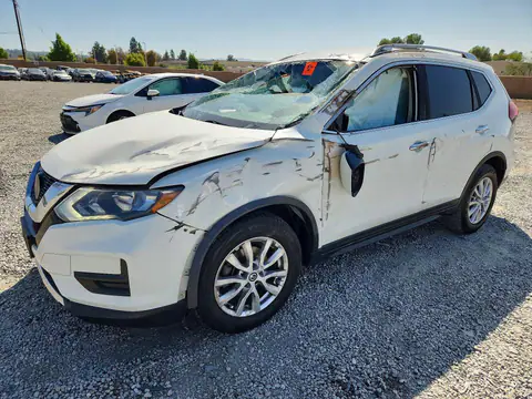 KNMAT2MT3JP538373 — 2018 Nissan Rogue, Vuelco (Rollover), fotos antes de reparar