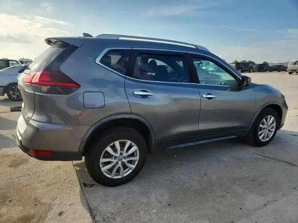 JN8AT2MT7JW450825 — 2018 Nissan Rogue, photo 3 from Copart, Side