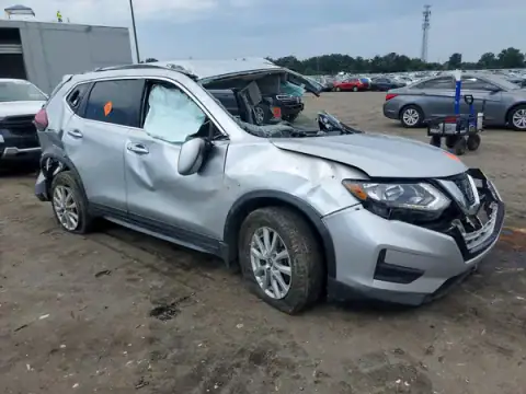 KNMAT2MV2KP551554 — 2019 Nissan Rogue, zdjęcie 4 z Copart, Dachowanie