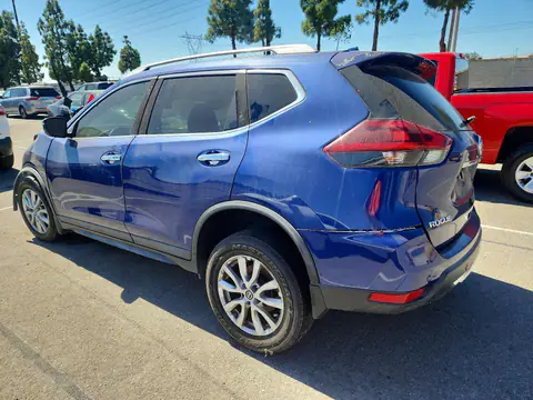 KNMAT2MT1KP557506 — 2019 Nissan Rogue, zdjęcie 2 z Copart 13.10.2026, Przód