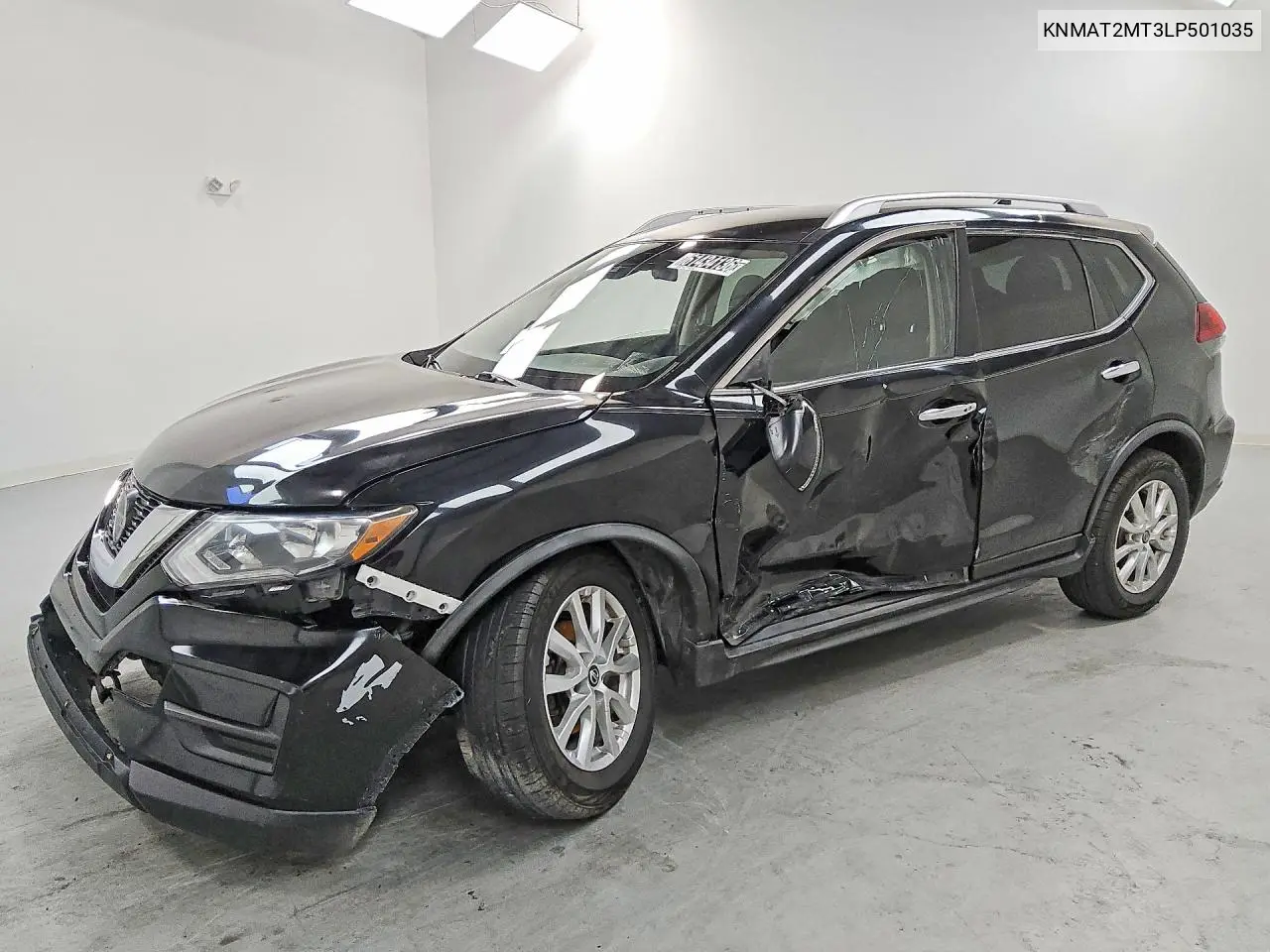KNMAT2MT3LP501035 Nissan Rogue 2020 — uszkodzenie Bok, zdjęcie przed naprawą