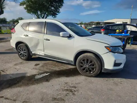 KNMAT2MV8LP538065 — 2020 Nissan Rogue, photo 4 from Copart, Front end