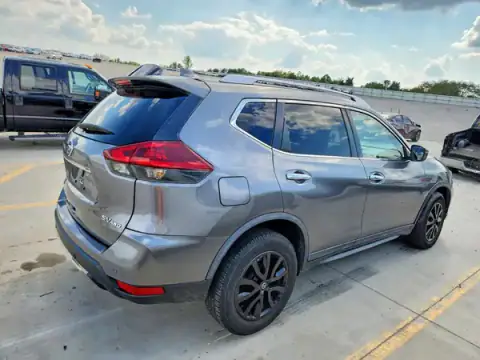 KNMAT2MV2LP527269 — 2020 Nissan Rogue, foto 3 de Copart 22.10.2026, Parte trasera
