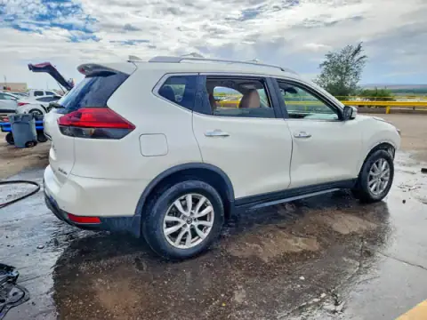 KNMAT2MV1LP534990 — 2020 Nissan Rogue, foto 3 de Copart, Parte delantera