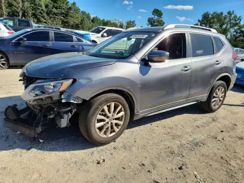 KNMAT2MT6LP513860 Nissan Rogue 2020 — Front end damage, before-repair photo