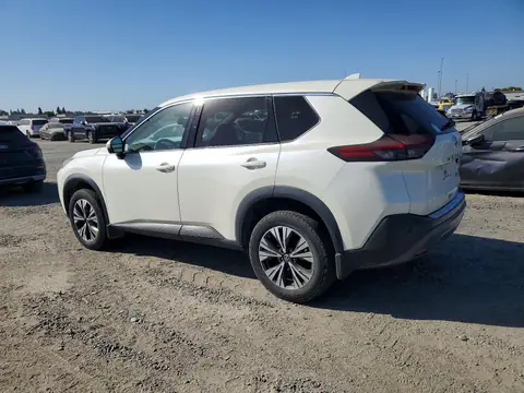 JN8AT3BB5MW226053 — 2021 Nissan Rogue, foto 2 de Copart 27.10.2026, Desgaste normal