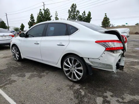 3N1AB7AP6FY354769 — 2015 Nissan Sentra, photo 2 from Copart 15.10.2026, Rear end