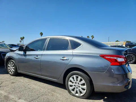 3N1AB7AP0GL652801 — 2016 Nissan Sentra, фото 2 с аукциона Copart 29.09.2026, Передняя часть