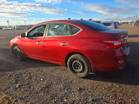 3N1AB7AP7GL652343 — 2016 Nissan Sentra, zdjęcie 2 z Copart 19.10.2026, Drobne wgniecenia i rysy
