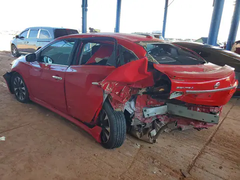 3N1AB7AP4GY321092 — 2016 Nissan Sentra, photo 2 from Copart 20.10.2026, Rear end