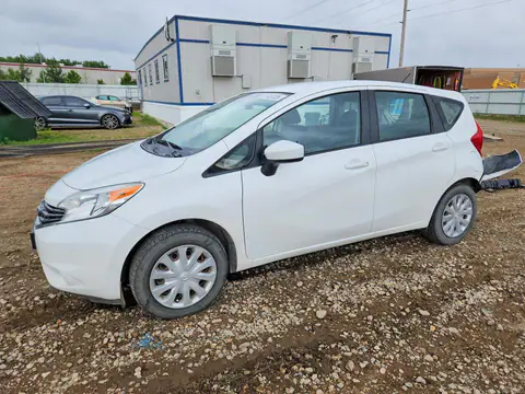 3N1CE2CP5FL404932 — 2015 Nissan Versa NOTE, Задняя часть (Rear End), фото до ремонта