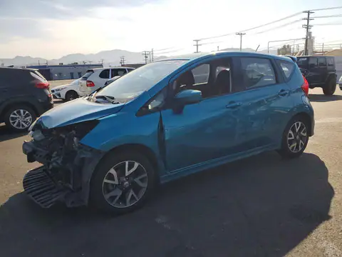 3N1CE2CP1FL392097 — 2015 Nissan Versa NOTE, Передняя часть (Front End), фото до ремонта