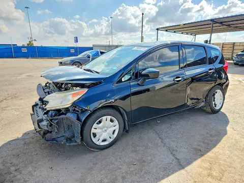 3N1CE2CP5FL357630 — 2015 Nissan Versa NOTE, Передняя часть (Front End), фото до ремонта