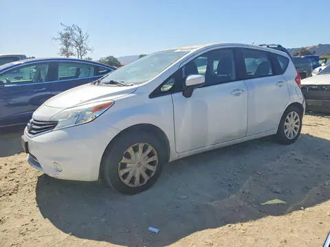3N1CE2CP7FL409694 — 2015 Nissan Versa NOTE, Задняя часть (Rear End), фото до ремонта