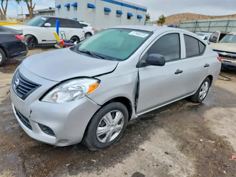 3N1CN7AP0EL856754 — 2014 Nissan Versa, Передняя часть (Front End), фото до ремонта