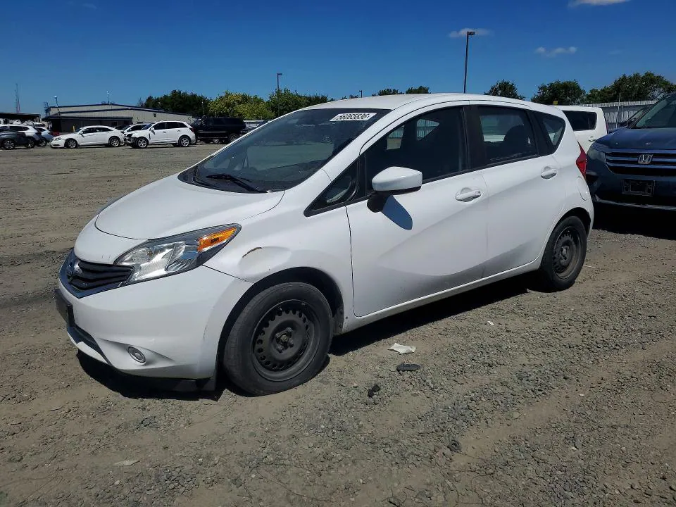 2016 Nissan Versa VIN 3N1CE2CP1GL402595 фото 1