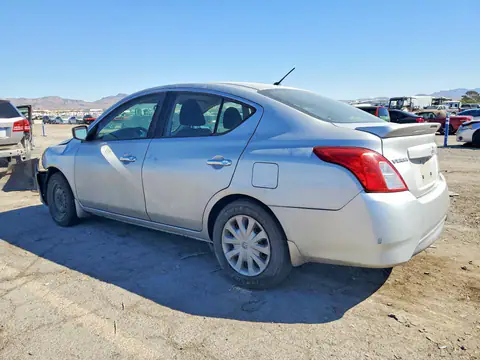 3N1CN7AP6GL833899 — 2016 Nissan Versa, photo 2 from Copart 15.10.2026, Front end
