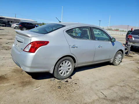 3N1CN7AP6GL833899 — 2016 Nissan Versa, photo 3 from Copart 15.10.2026, Front end