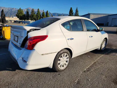 2016 Nissan Versa VIN 3N1CN7AP4GL839331 фото 3