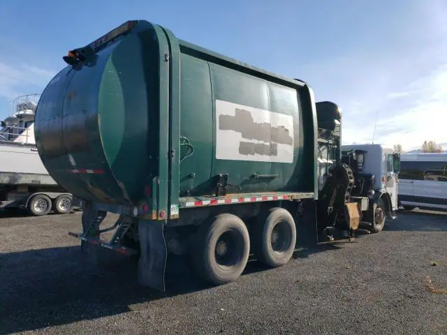 1NPZLD9X02D713751 — 2002 Peterbilt 320, фото 4 с аукциона Copart 06.10.2026, Естественный износ