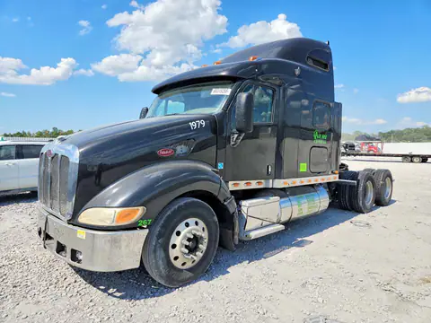 1XP7DB9X65D855962 — 2005 Peterbilt 387, ПОВРЕЖДЕНИЯ СО ВСЕХ СТОРОН (All Over), фото до ремонта